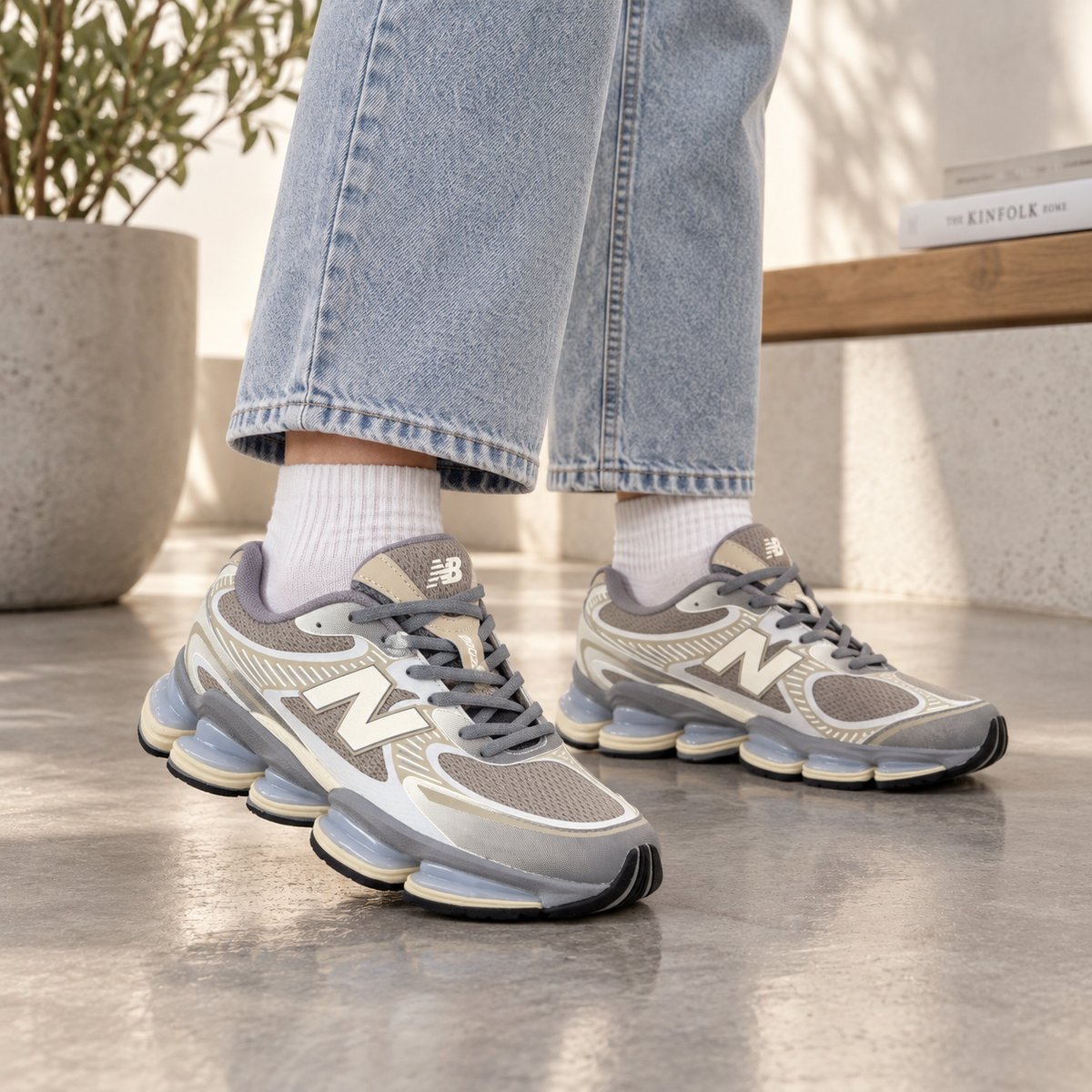 New Balance Abzorb 2000
