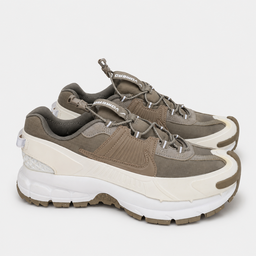 Nike Zoom Vomero 5 Roam