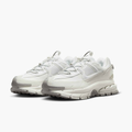 Nike Zoom Vomero 5 Roam